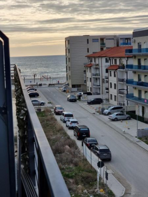 Apartament Bavaro - Endless Summer Mamaia Nord Apartaments
